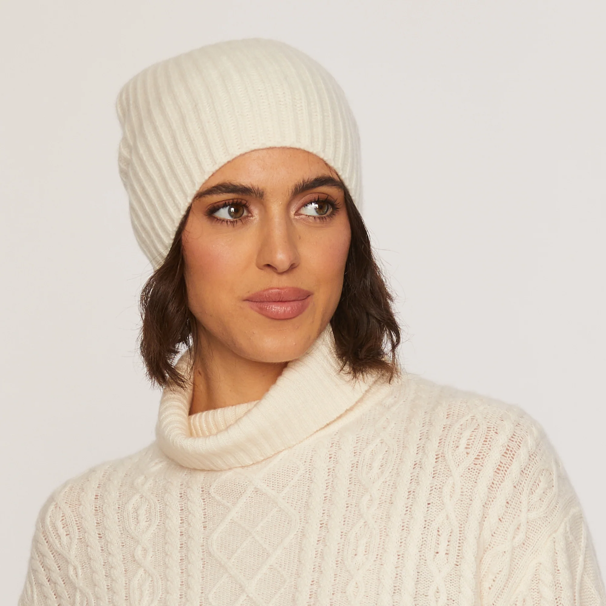 Basic Ribbed Hat - Image 4