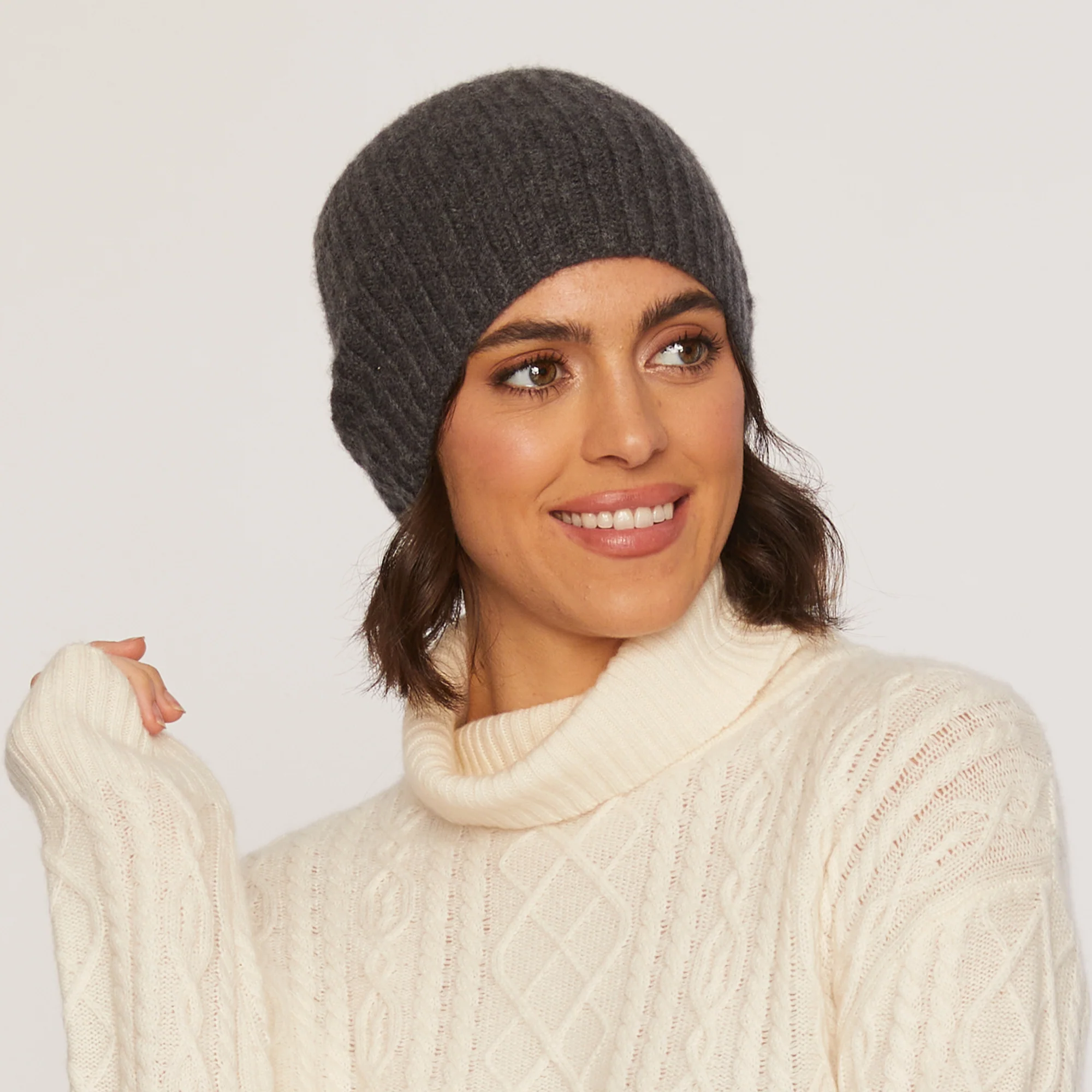 Basic Ribbed Hat - Image 7