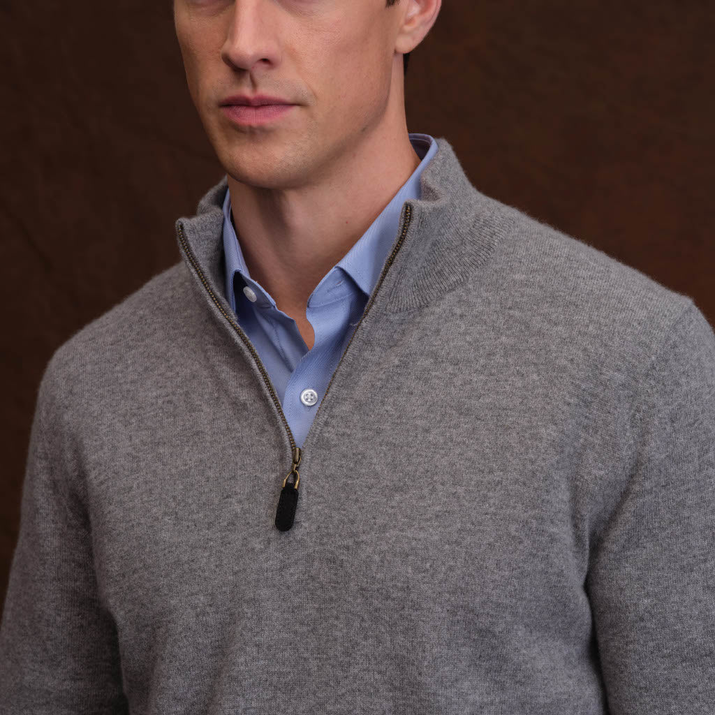 MEN'S ESSENTIAL QUARTER ZIP - Image 3