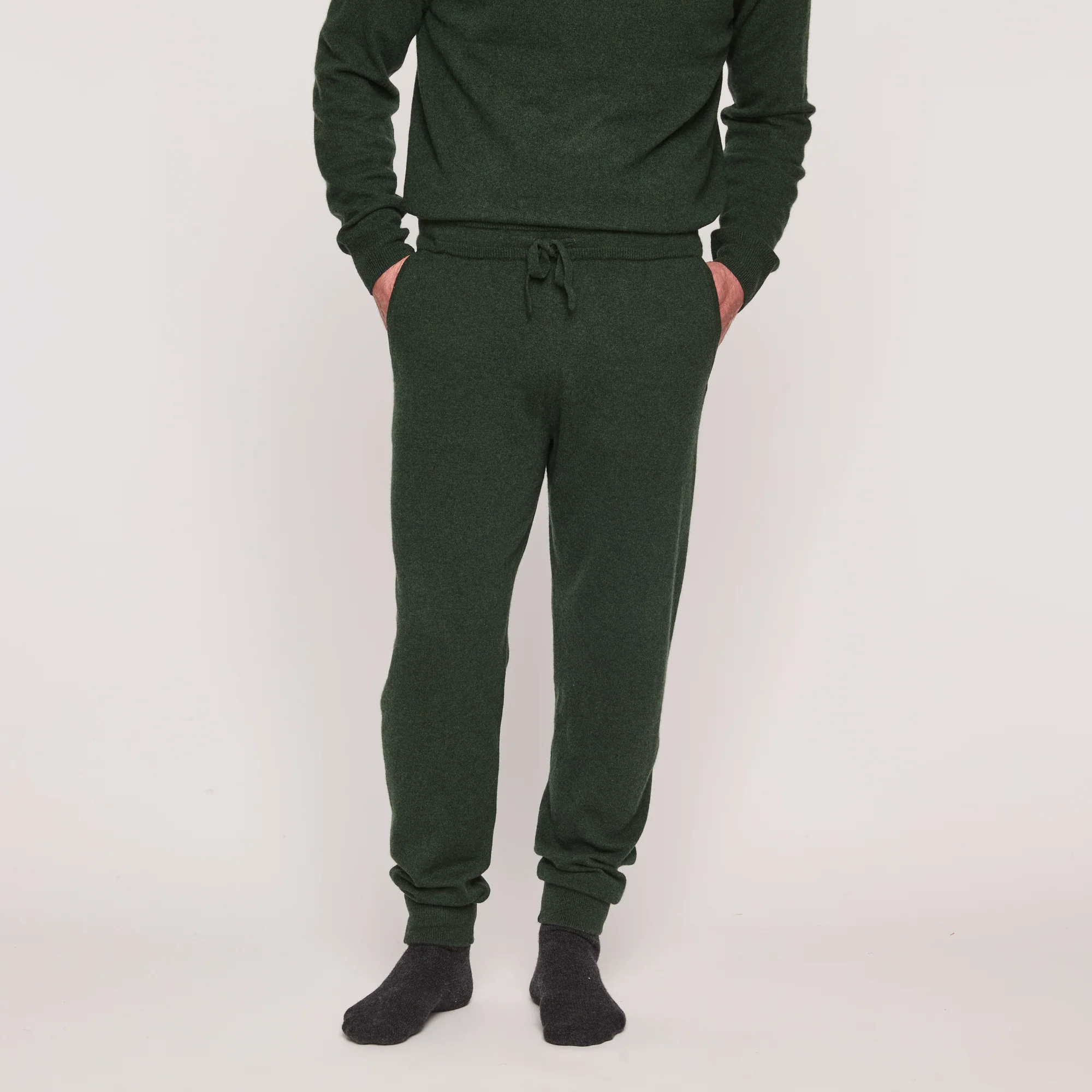 MEN'S SWEATPANT - Image 7