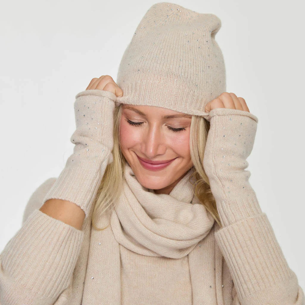 SCATTERED RHINESTONE HAT - Image 3